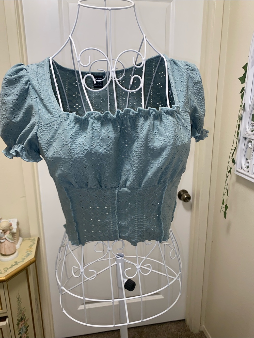 SHEIN Dusty Blue Eyelet Puff Sleeve Crop Top